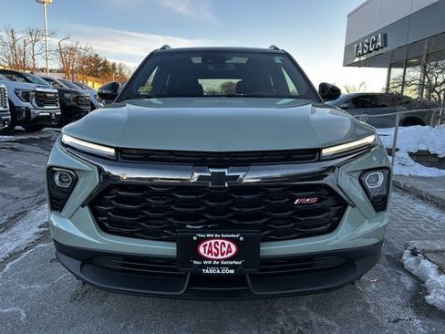 Used 2024 Chevrolet TrailBlazer RS w/ Convenience Package image 2