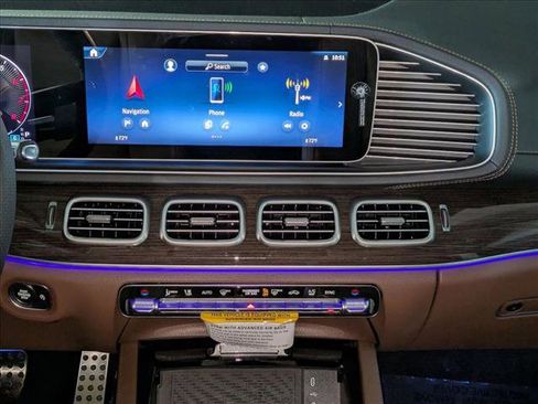 New 2026 Mercedes-Benz GLS 450 4MATIC image 15