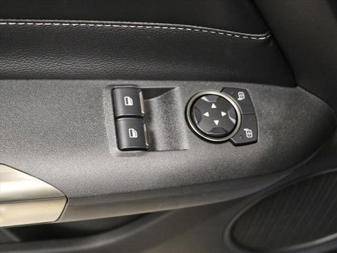 Used 2022 Ford Mustang Shelby GT500 w/ Carbon Fiber Track Pack image 17