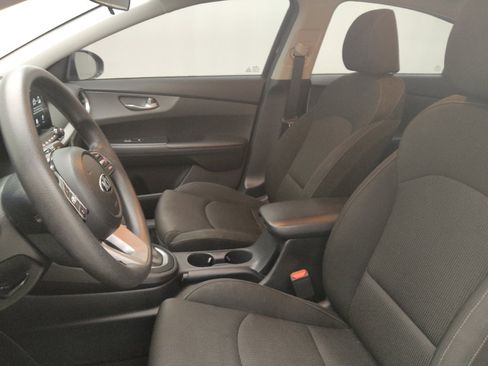 Used 2021 Kia Forte Sedan FWD image 17