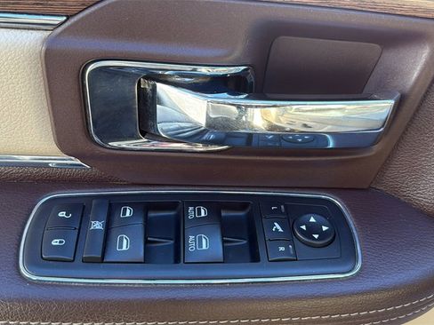 Used 2017 RAM 1500 Laramie image 17