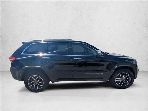 Used 2019 Jeep Grand Cherokee Limited w/ Luxury Group II AWD/4WD image 4