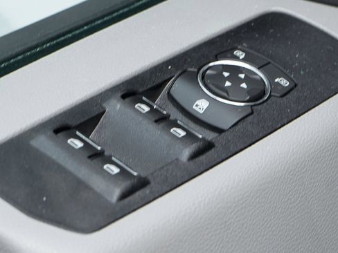 Used 2022 Ford F350 XL w/ Power Equipment Group image 16