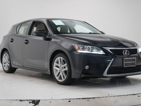 Used 2017 Lexus CT 200h FWD image 1
