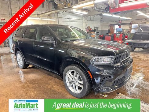Used 2025 Dodge Durango GT image 1