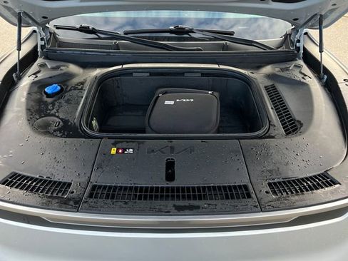 Used 2024 Kia EV9 Wind image 32