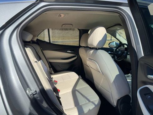 Used 2024 Buick Encore GX Avenir w/ Avenir Technology Package image 10