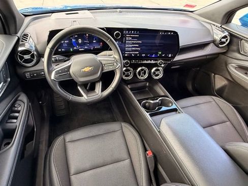 Used 2024 Chevrolet Blazer EV LT AWD/4WD image 12