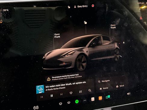 Used 2022 Tesla Model 3 Long Range image 25