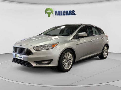 Used 2018 Ford Focus Titanium FWD image 1