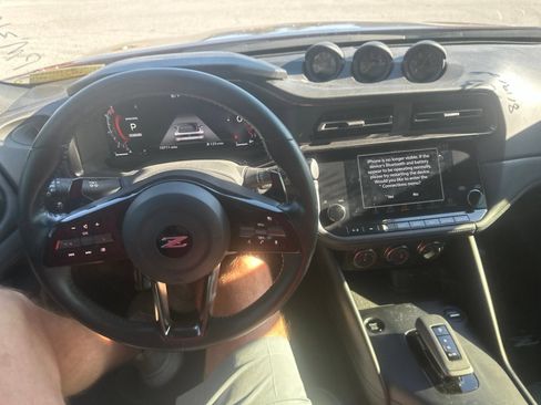 Used 2023 Nissan Z w/ Floor Mat Package (L93) RWD image 15