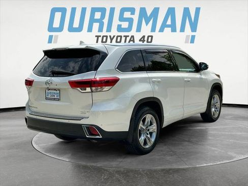 Certified 2019 Toyota Highlander Limited AWD/4WD image 8