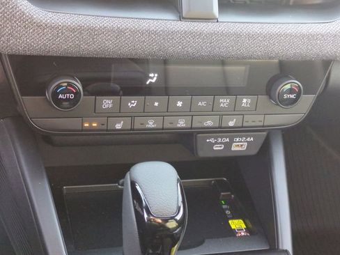 New 2026 Subaru Outback Premium image 25