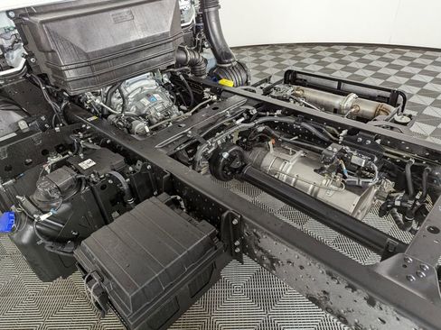 New 2024 Chevrolet Low Cab Forward 5500XD image 19