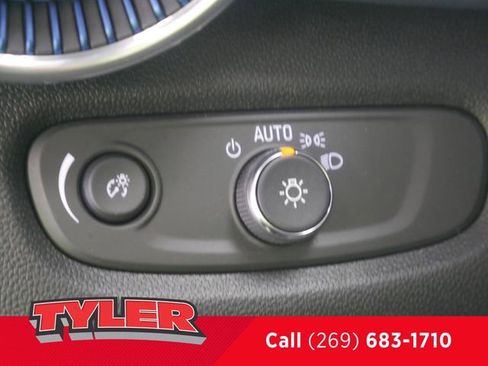 New 2026 Chevrolet Trax LT w/ Driver Confidence Package FWD image 21