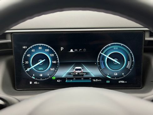 Used 2024 Hyundai Tucson Limited image 12