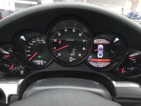 Used 2014 Porsche 911 Carrera 4 w/ Sport Chrono Package image 21