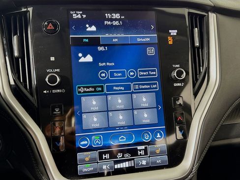 Used 2023 Subaru Outback Premium AWD/4WD image 37