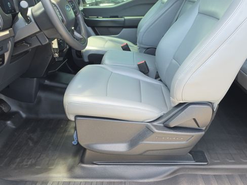 Used 2025 Ford F150 XL AWD/4WD image 16
