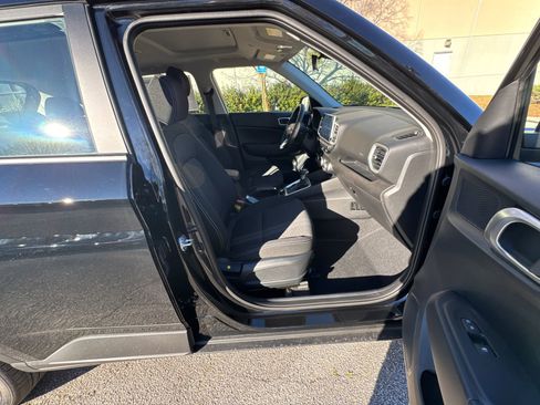 New 2026 Hyundai Venue SEL image 13