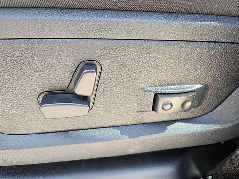 New 2026 RAM 3500 Limited image 15