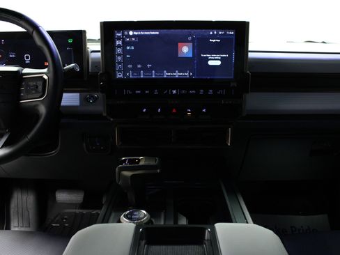 Used 2025 GMC Hummer EV 3X AWD/4WD image 18