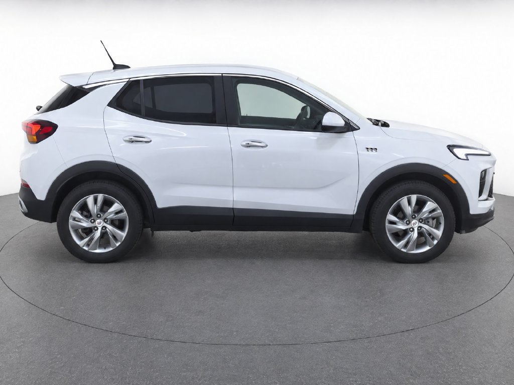 Used 2024 Buick Encore GX Preferred FWD image 10