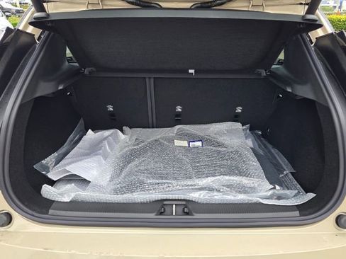 New 2026 Volvo EX30 Ultra w/ Protection Package image 11