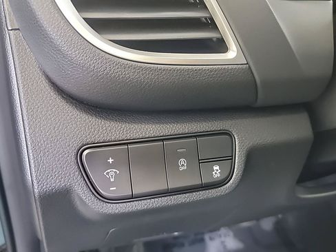 Certified 2024 Kia Seltos EX AWD/4WD image 35
