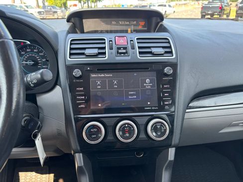 Used 2018 Subaru Forester 2.5i Limited AWD/4WD image 23