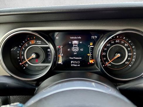 Used 2019 Jeep Wrangler Unlimited Sahara AWD/4WD image 19