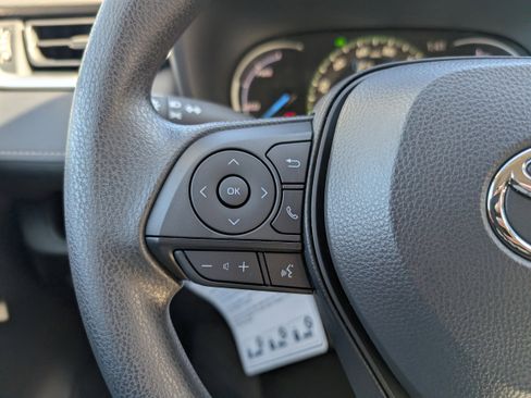 New 2025 Toyota RAV4 LE image 22