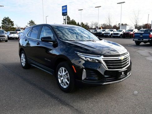 Certified 2024 Chevrolet Equinox LT image 10