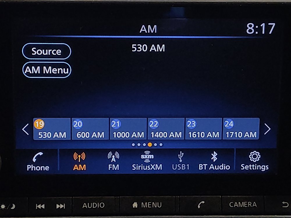 Used 2024 Nissan Sentra SV FWD image 25