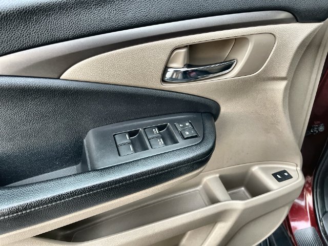 Used 2018 Honda Pilot EX-L image 18