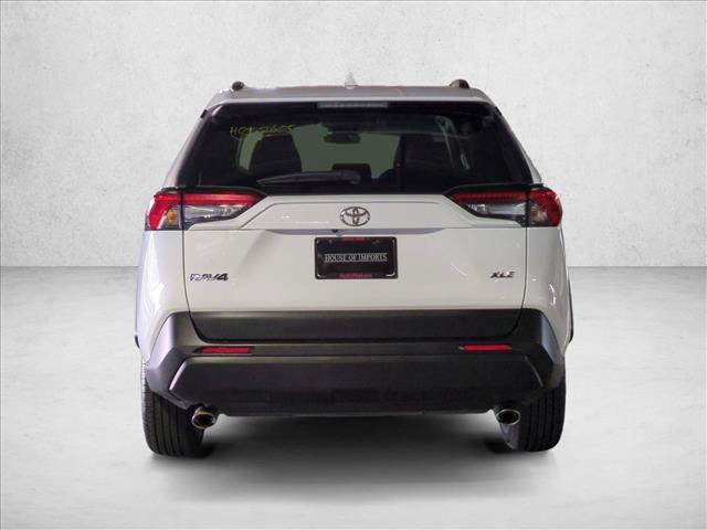 Used 2025 Toyota RAV4 XLE FWD image 7