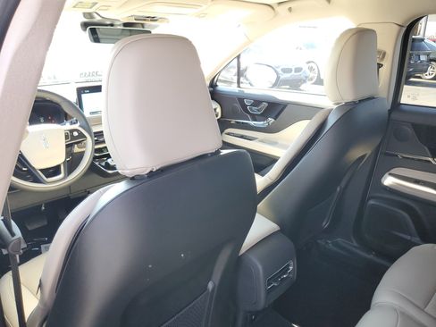 New 2026 Lincoln Corsair Reserve image 26