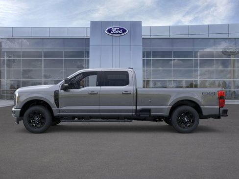 New 2025 Ford F350 Lariat w/ Black Appearance Package image 3