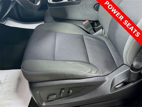 Used 2018 Chevrolet Silverado 1500 LT w/ All Star Edition image 19