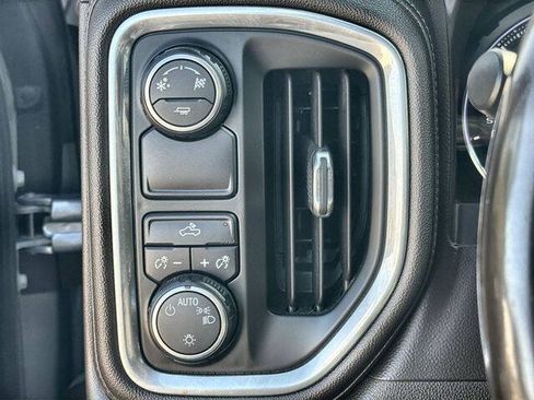 Used 2019 Chevrolet Silverado 1500 LT w/ Texas Edition RWD image 17