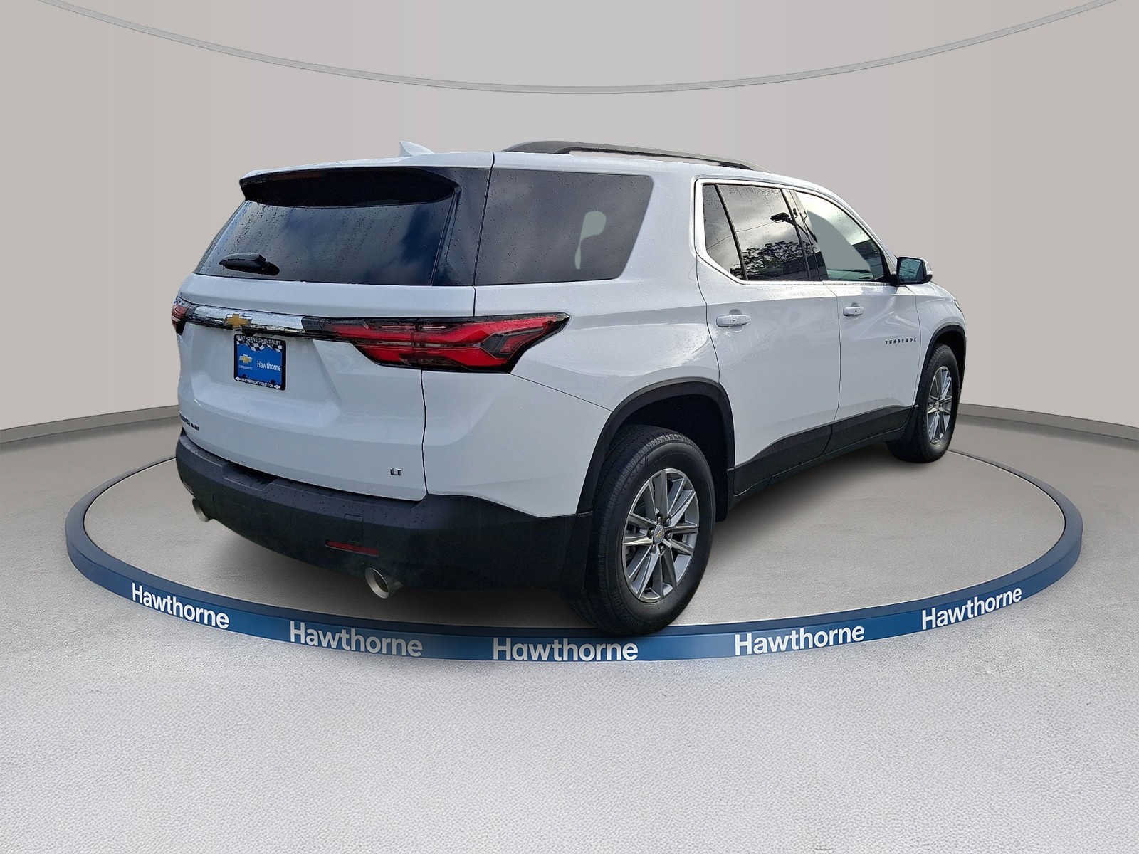 Used 2023 Chevrolet Traverse LT w/ LPO, Floor Liner Package AWD/4WD image 6