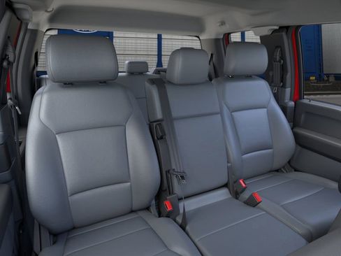 New 2026 Ford F550 4x4 Supercab Super Duty image 10