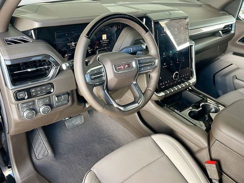 New 2026 GMC Yukon XL Elevation w/ Elevation Premium Package image 6