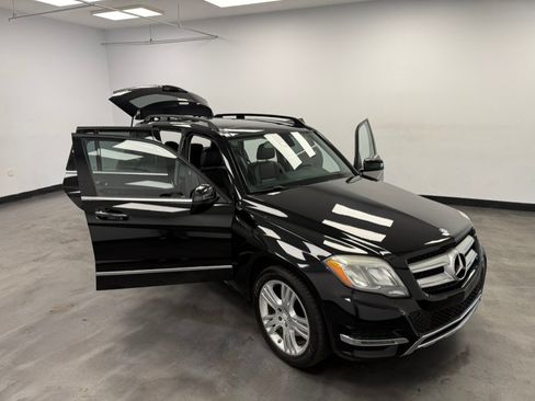 Used 2015 Mercedes-Benz GLK 350 4MATIC image 24