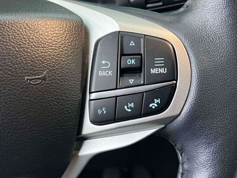 Used 2023 Ford Explorer XLT w/ Equipment Group 202A AWD/4WD image 25