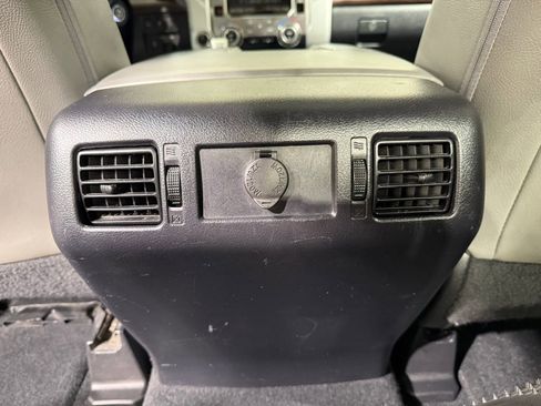 Used 2018 Toyota Tundra Limited image 21