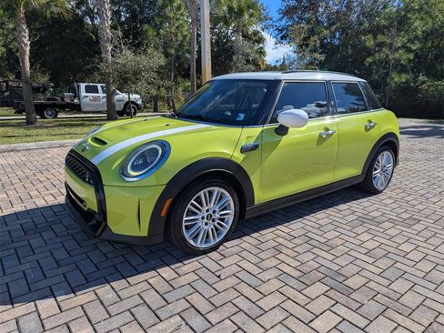 Used 2023 MINI Cooper S w/ Signature Upholstery Package image 3