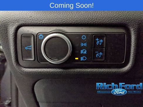 Certified 2023 Ford Explorer XLT w/ Class IV Trailer Tow Package image 14