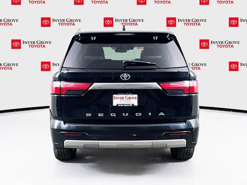 Used 2023 Toyota Sequoia Capstone AWD/4WD image 6