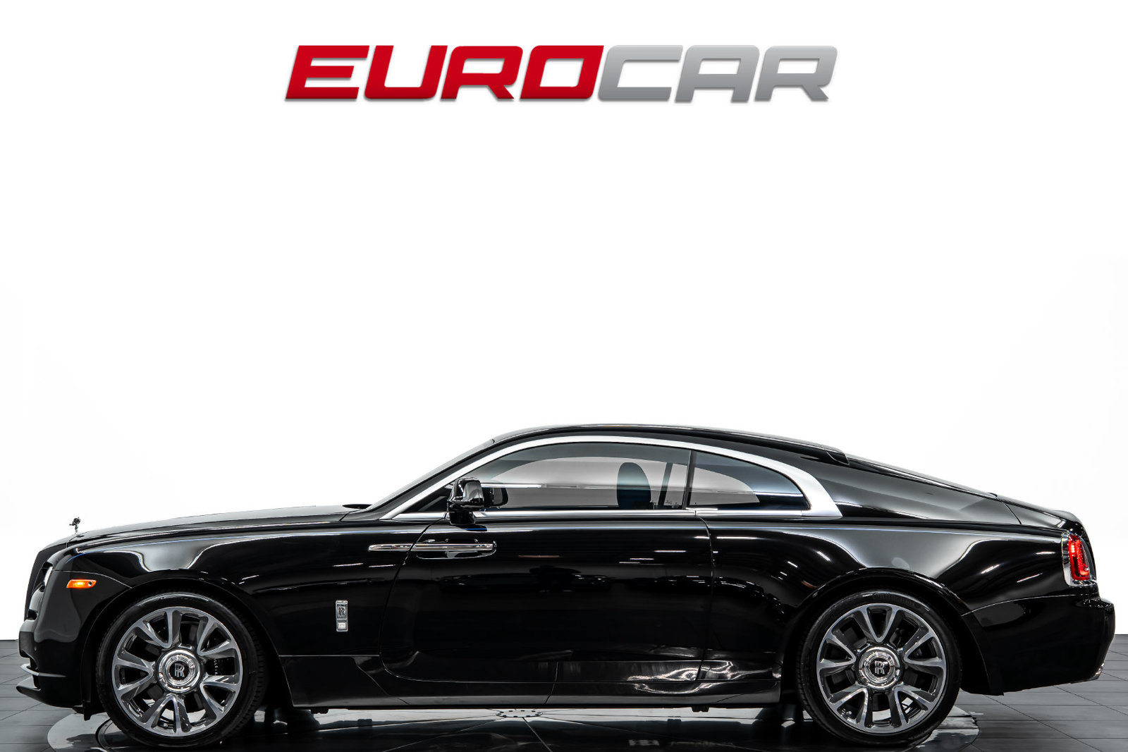 Used 2020 Rolls-Royce Wraith RWD image 2
